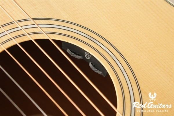 D-240E Flamed Mahogany